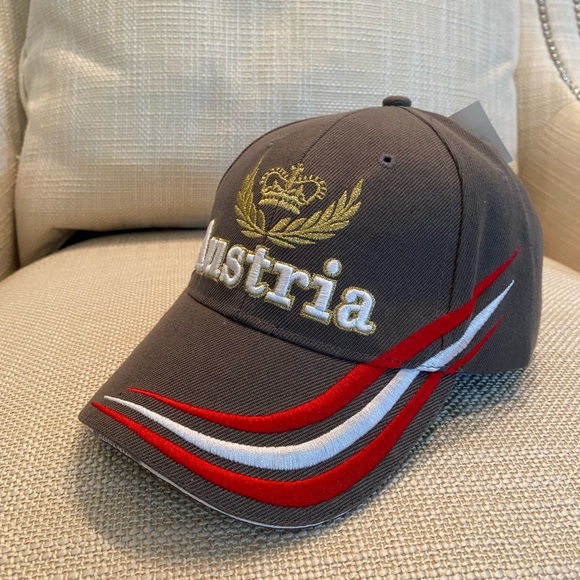 Austria Grey Hat w Gold Embroidered Detailing NWT - Picture 2 of 11